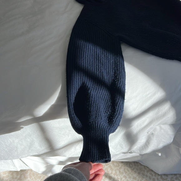 Demylee crop navy balloon sleeve sweater size S - Picture 4 of 4